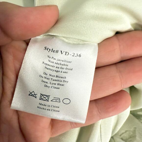 V. Chapman The June Dress in Sage Tapestry, 6 - Picture 6 of 9